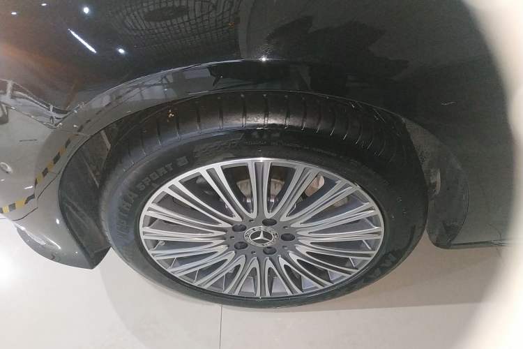 Used Mercedes-Benz E-Class 2021 Restyled E 300 L Luxury Edition