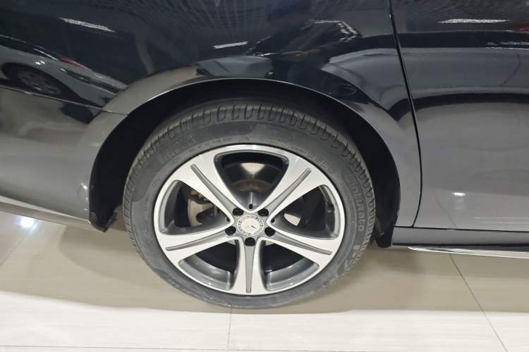 Used Mercedes-Benz E-Class 2016 E 200 L Sport Edition
