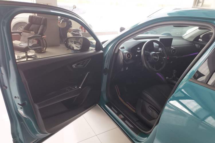 Used Audi Q2L 2018 35 TFSI Launch Exclusive Edition China V
