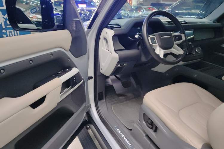 Used Land Rover Defender 2022 90 3.0T P400 XS
