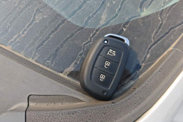 Used Hyundai ix35 2015 2.0L Automatic 2WD Smart Type China IV
