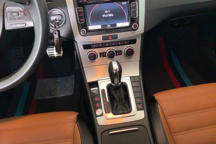 Used Volkswagen FAW-Volkswagen CC 2015 2.0 TSI Ultimate Model