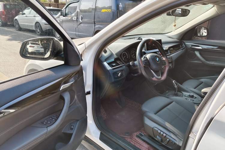 Used BMW X1 2020 sDrive20Li Fashion Model
