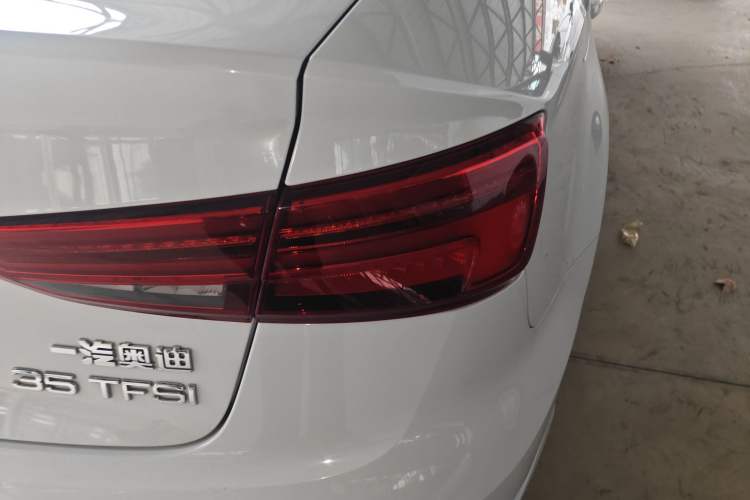 Used Audi A3 2018 30th Anniversary Edition Limousine 35 TFSI Fashion Model
