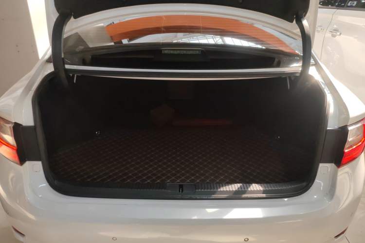 Used Lexus ES 2015 250 Elegant Edition
