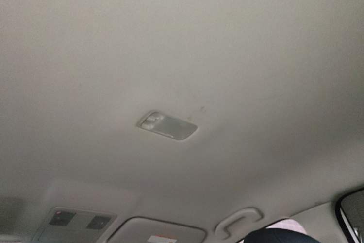 Used Nissan Tiida 2011 1.6L CVT Comfort Model
