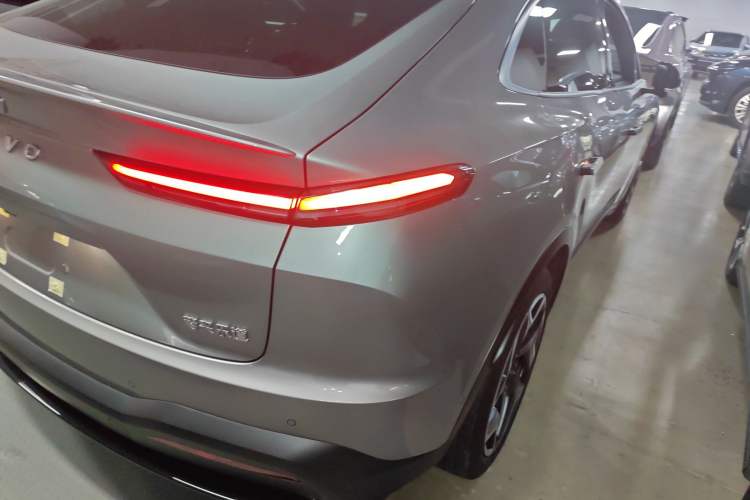 Used ONVO L60 2024 60 kWh Rear-Drive Version