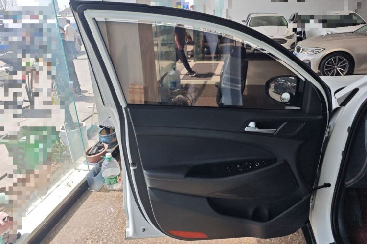 Used Hyundai Tucson 2015 1.6T Dual-Clutch Two-Wheel-Drive Smart Model
