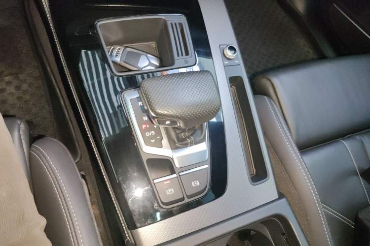 Used Audi Q5L 2024 45 TFSI Luxury Dynamic Model