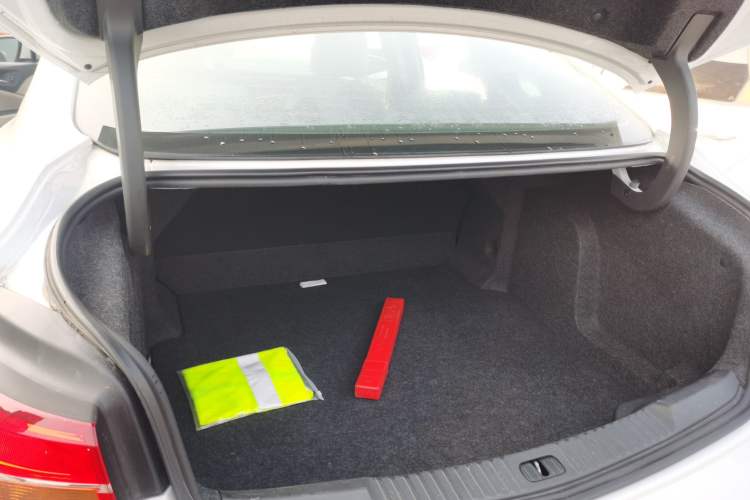 Used Buick Verano 2019 Sedan 15S Automatic Entry Model
