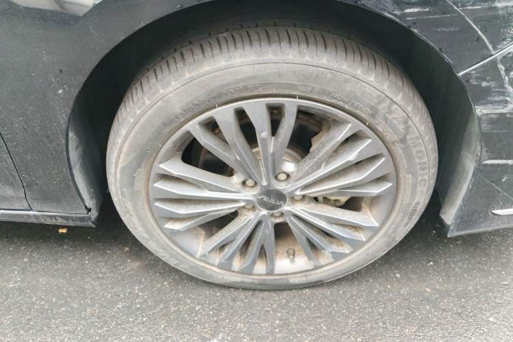 Used Dongfeng Aeolus Yixuan MAX 2021 Super-Efficient Dad Hybrid Edition