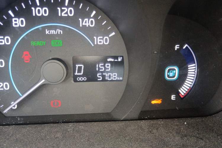 Used  300E 2017 Standard Model