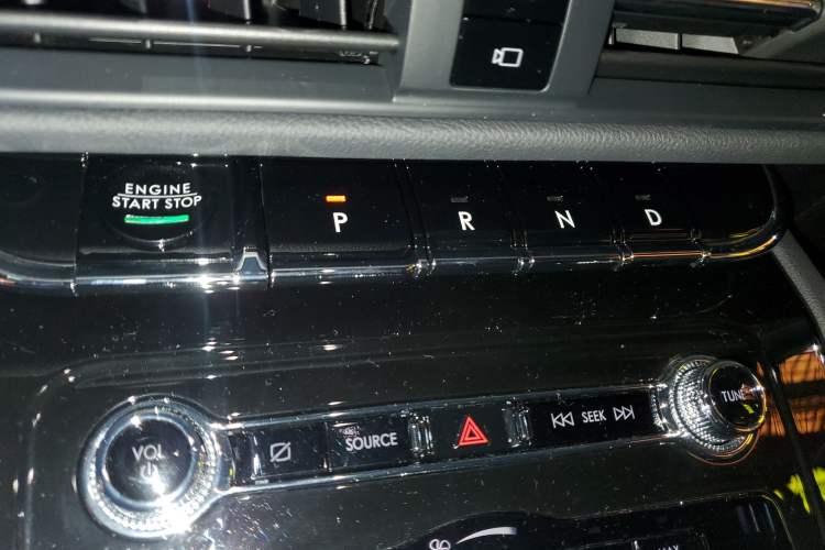 Used Lincoln Corsair 2020 2.0T Two-Wheel Drive Luxury Edition
