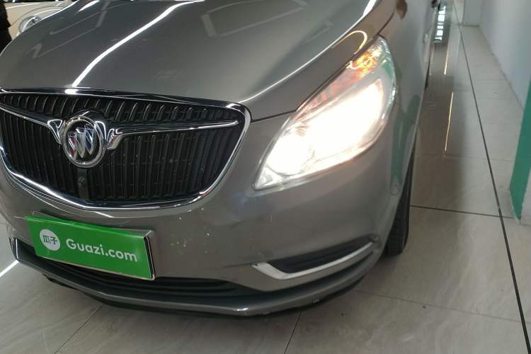 Used Buick GL8 2018 28T Comfort Model China VI Standard