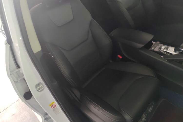 Used BYD Song Pro 2019 1.5T Automatic Prestige Model
