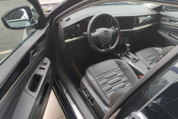 Used Volkswagen Passat 2021 330TSI Elite Edition
