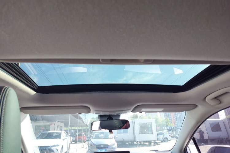 Used Toyota Corolla 2021 Dual-Motor 1.8L E-CVT Elite Edition
