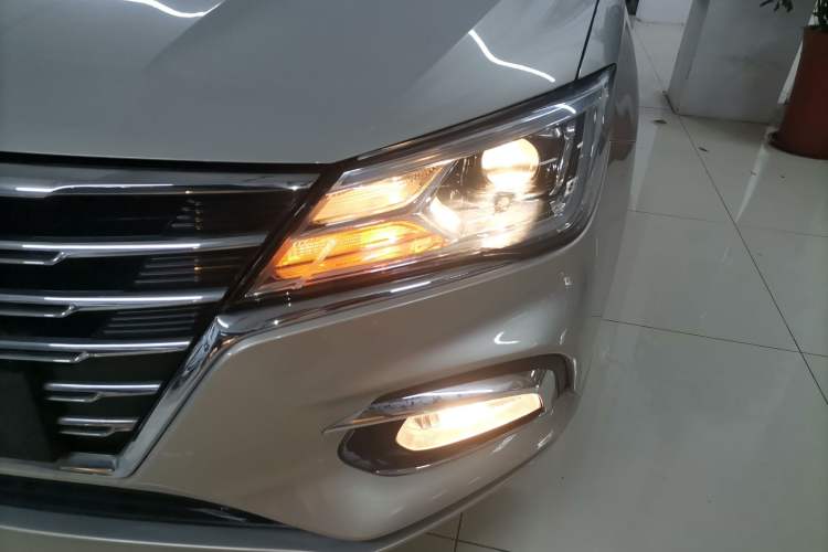 Used Roewe i5 2020 1.5L Manual 4G Connect Luxury Edition
