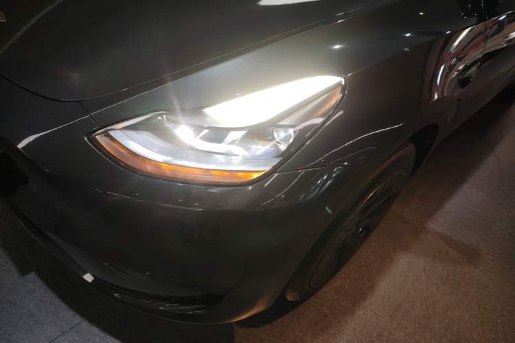 Used Tesla Model Y 2024 Rear-Wheel-Drive Version
