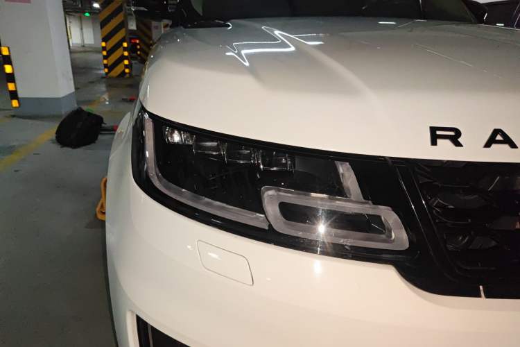 Used Land Rover Range Rover Sport 2021 3.0 L6 YAO Black Edition
