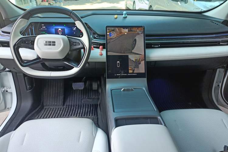 Used  L6 2023 125km Starship