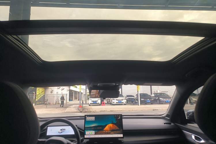 Used Geely Auto Preface 2025 Dongfang Yao 1.5TD Kunlun Edition
