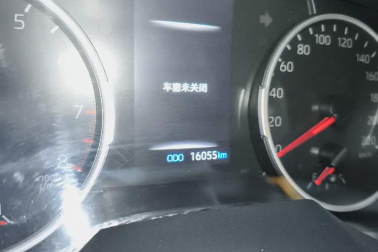 Used Toyota Wildlander 2022 Updated Version 2.0L CVT Two-Wheel Drive Leading Edition
