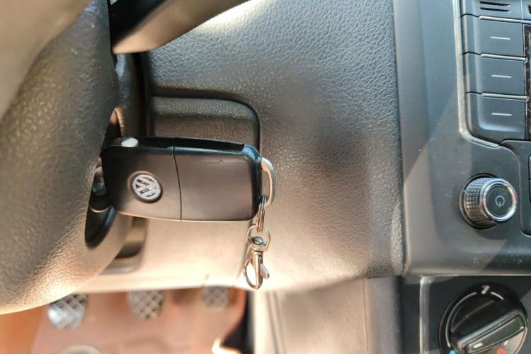 Used Volkswagen Polo 2014 1.4L Manual Comfort Edition