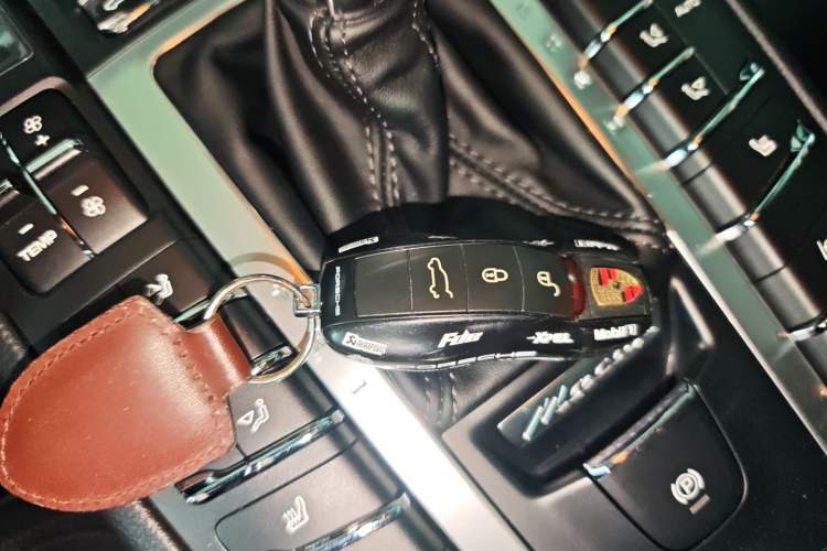 Used Porsche Macan 2018 Macan 2.0T