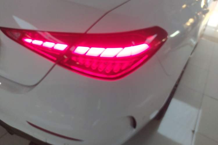 Used Mercedes-Benz C-Class 2024 Second Facelift C 260 L Sport Edition
