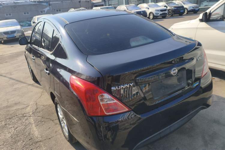 Used Nissan Sunny 2015 1.5XE Manual Comfort Edition
