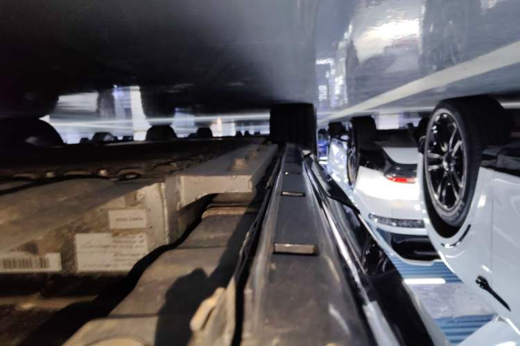 Used VOYAH FREE 2025 318 318 km Rear-Drive Touring Edition
