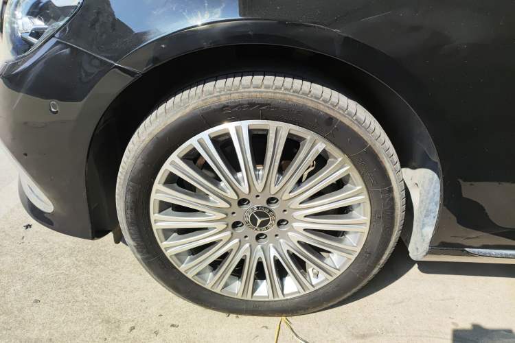 Used Mercedes-Benz E-Class 2021 E 300 L Luxury Model
