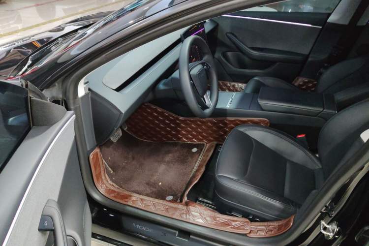 Used Tesla Model 3 2023 Rear-Wheel-Drive Version
