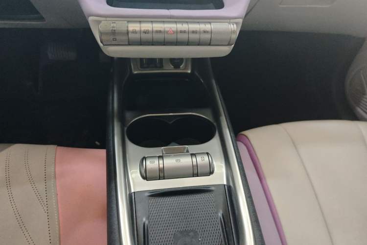 Used BYD Dolphin 2021 405 km Free Version
