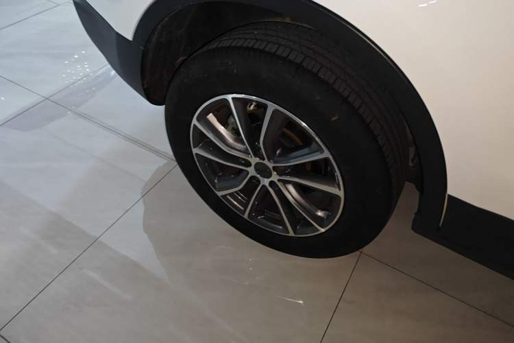 Used Geely Auto Emgrand X7 Sport 2021 Million Edition 1.8TD DCT Two-Wheel Drive Comfort Model
