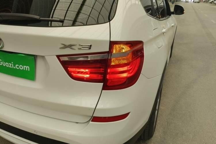 Used BMW X3 2016 sDrive20i
