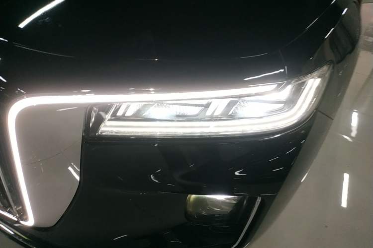 Used Hongqi H9 2022 2.0T Smart Connect Flagship Edition