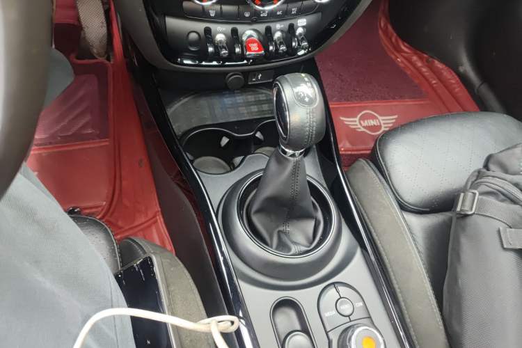 Used  Clubman 2018 1.5T COOPER Artist
