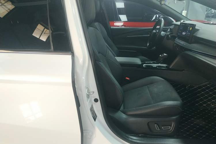 Used Toyota Camry 2024 2.0S Sport Edition
