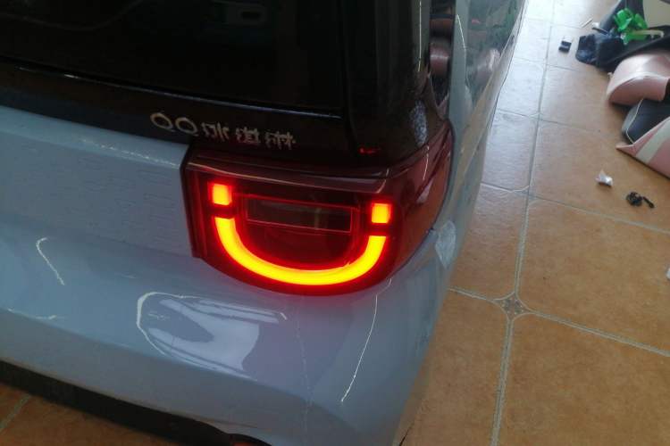 Used Chery QQ Ice Cream 2022 120km Conical Shape Lithium Iron Phosphate