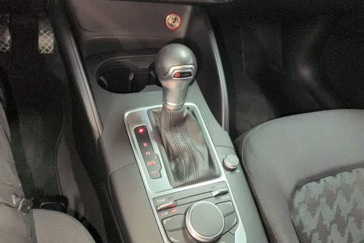 Used Audi A3 2014 Sportback 35 TFSI Automatic Ambition Edition
