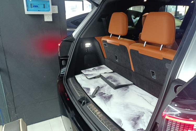 Used Hima AITO M9 2024 Range-Extended Ultra Version 42 kWh 6-Seater Model