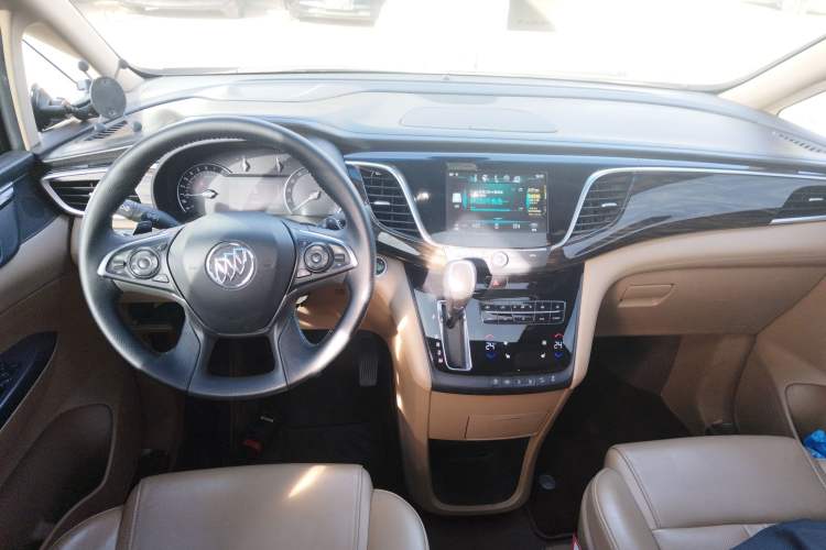 Used Buick GL8 2017 ES 28T Luxury Model China V Standard