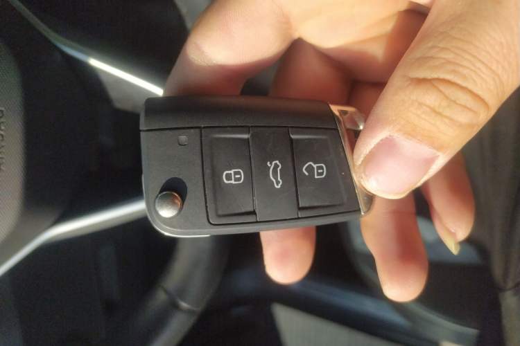 Used Volkswagen Tayron 2023 280TSI Two-Wheel-Drive Luxury Plus Advanced Version