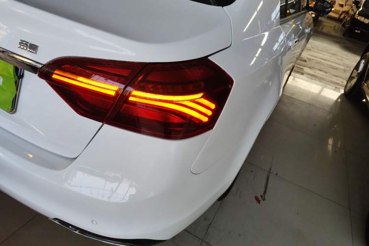 Used Geely Auto Emgrand 2018 1.5L Manual Luxury Model
