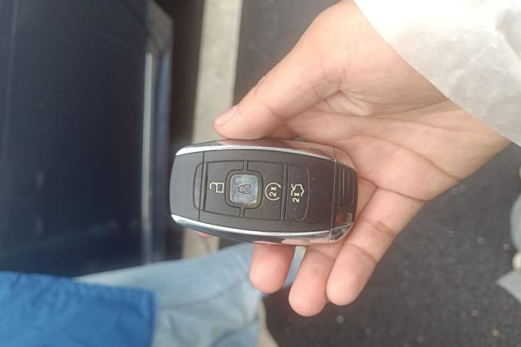 Used Lincoln Continental 2017 2.0T Two-Wheel-Drive Luxury Edition