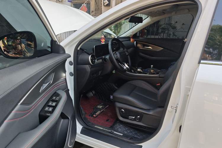 Used FORTHING T5 EVO 2021 1.5TD DCT Diamond Edition
