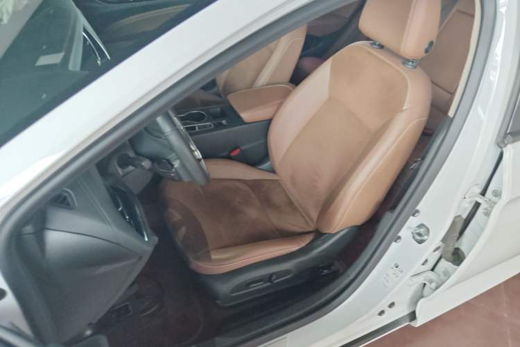 Used Buick Regal 2020 552T Luxury Version