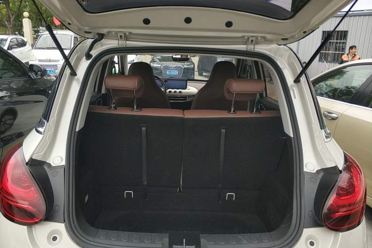 Used Wuling Bingo 2023 410 km Lingxi Deluxe Edition
